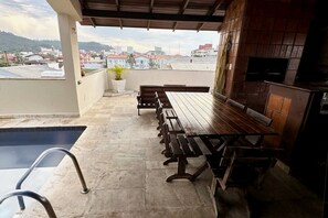 Apartamento básico | Terraço/pátio
