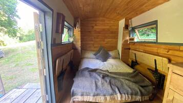 1 chambre, fer et planche Ă repasser, Wi-Fi, draps fournis