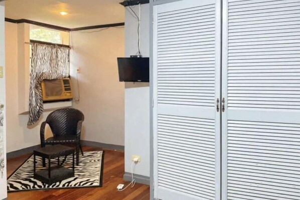 Room - La Vista Pansol Resort Complex by RedDoorz (Laguna)