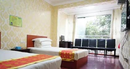 Wulong Youjia Hotel