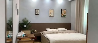 Wulong Youjia Hotel