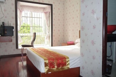 Wulong Youjia Hotel