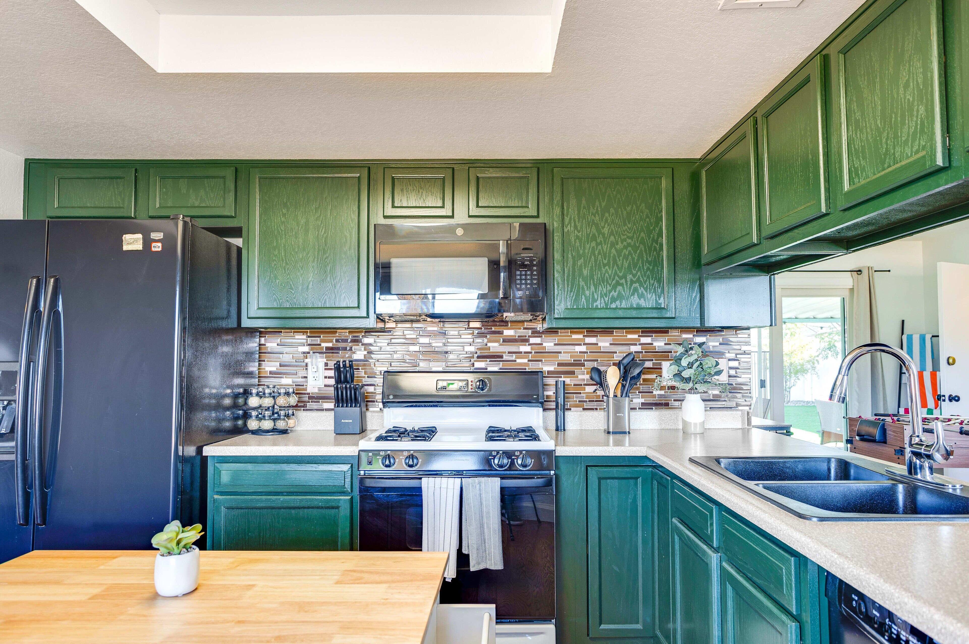 House, Multiple Beds, Pool Access, City View (Campbell Phoenix) | Private kitchen