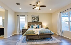 House, Multiple Beds, Pool Access, Mountain View (Creekside Queen Creek) | 3 bedrooms, individually decorated, individually furnished, bed sheets - Creekside Queen Creek (Queen Creek)