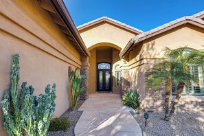 Exterior - Granada Mesa (Mesa)