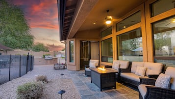 House, Multiple Beds, Pool Access, Mountain View (Granada Mesa) | Terrace/patio