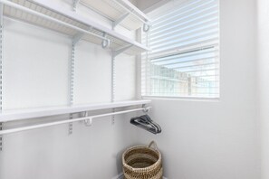 Interior - Dayton Coronado Historic District Phoenix (Phoenix)