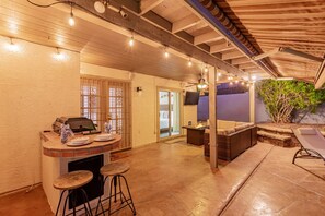 Games room - Mary Katherine Scottsdale (Scottsdale)