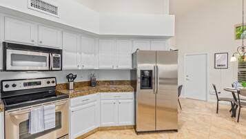 獨棟房屋, 多張床, 可使用泳池, 城市景觀 (Mary Katherine Scottsdale) | 私人廚房 | 咖啡機/沖茶器