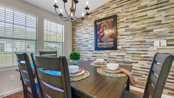 House, Multiple Beds, Patio, Mountain View (Old Whitmer Place Apache Junction) | Dining