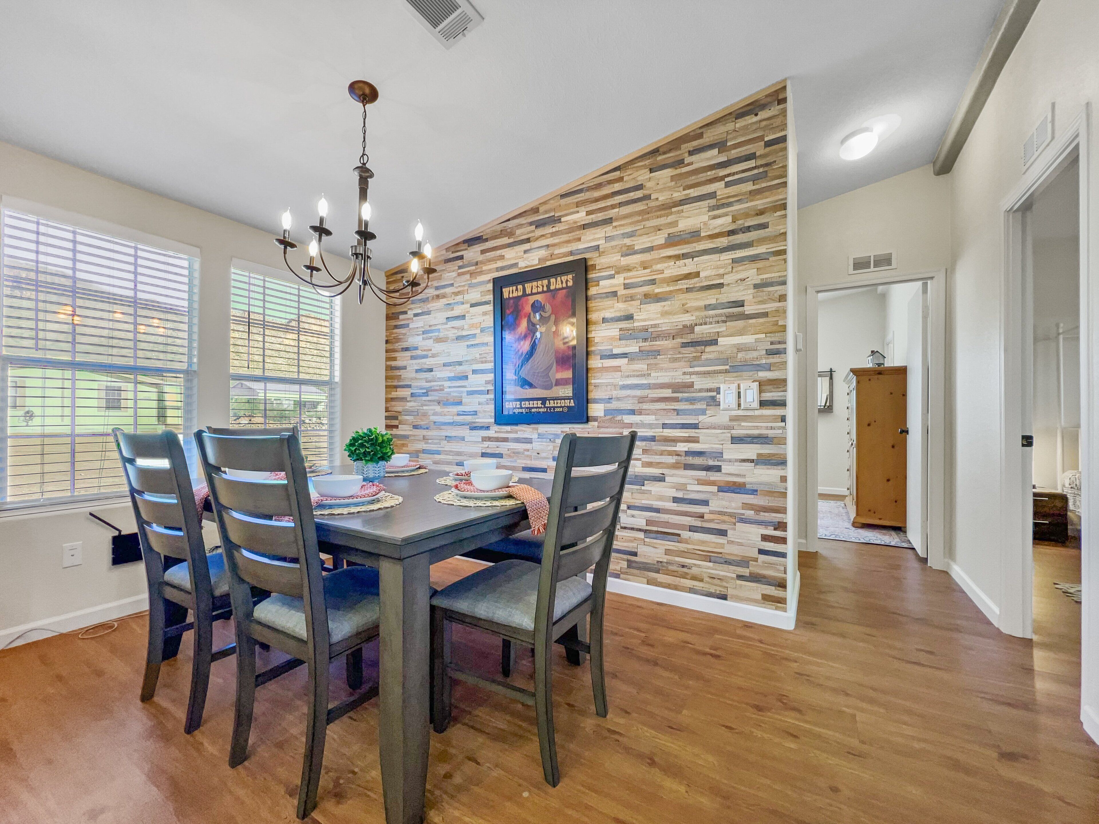 House, Multiple Beds, Patio, Mountain View (Old Whitmer Place Apache Junction) | Dining