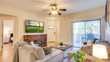 Condo, Multiple Beds, Pool Access, City View (Southern #2068 Mesa) | Living area