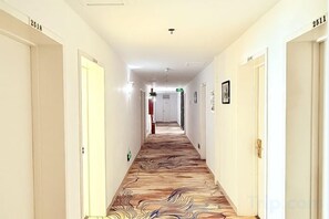 Unclassified image, 2 of 22, button - Hejia Hotel (Beijing niujieGuang'anmen Hospital of Traditional Chinese Medicine) (Beijing)