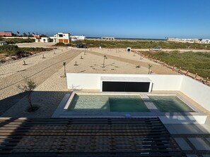 Property grounds - Beach House - Charming 3 Bedroom Pool/Spa - In Lighthouse Pointe Estates (Baja California Sur)