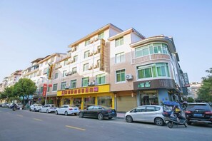 Exterior - Dongnan Express Hotel (Wuyishan)