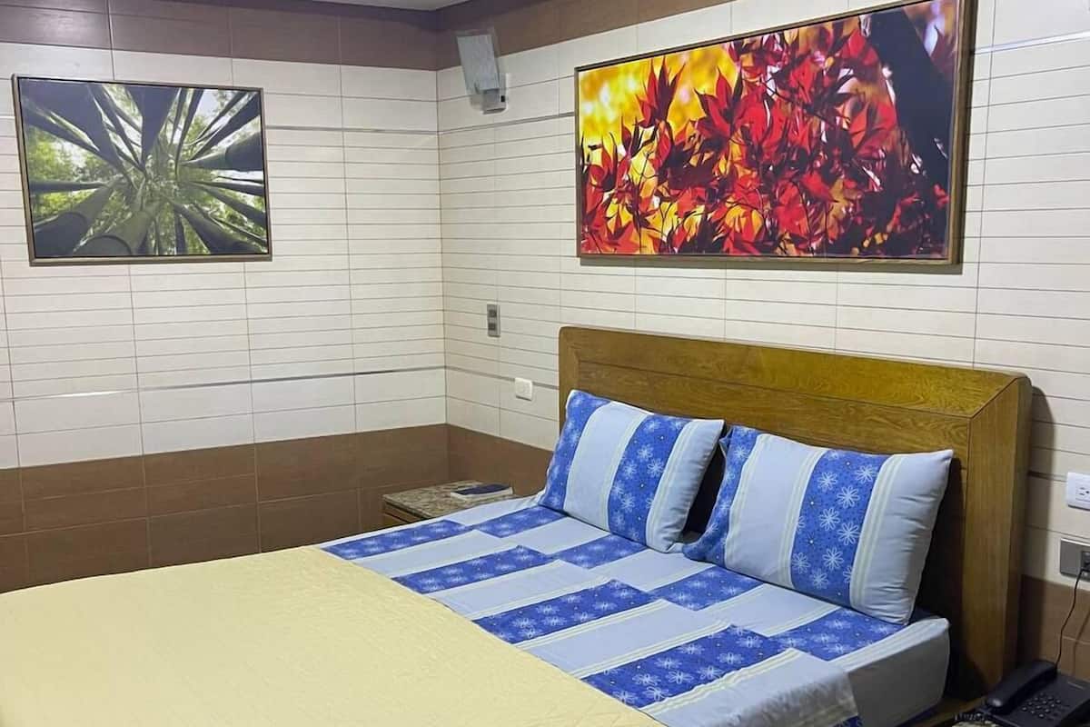 Basic Double Room | Desk, free WiFi