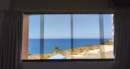 HOTEL MIRAMAR SUITES