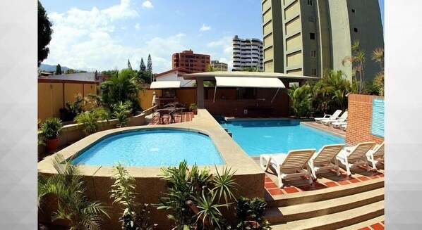 Outdoor pool, pool loungers