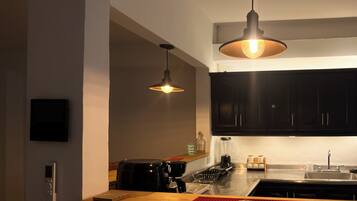 Mini-fridge, toaster, blender, griddle