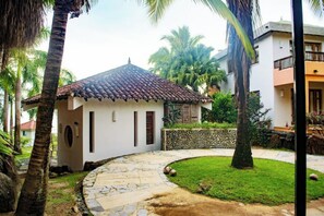 Property grounds - Ocean Loft # 19 (Los Panamaes)