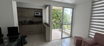 Wonderful 3-bedroom apartment with WiFi Elevator and pool in Cali