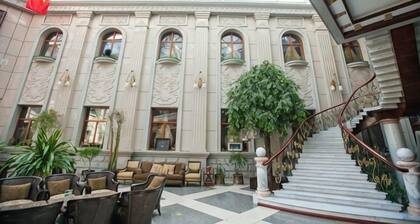 Dongning Huayu Hotel