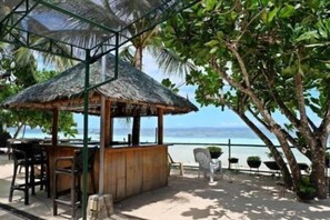 Garden - Dumaluan Beach - Marilou Resort (Panglao Municipality)