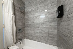 Hair dryer, towels - Signature King Room - Larger Layout - Sleeps 2 (Monterey)