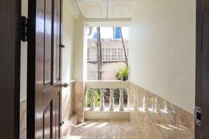 Cots/infant beds - Kata Palace Phuket (Phuket)