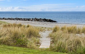Tæt på stranden, fiskeri