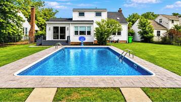 Beheizter Pool