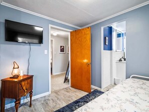 4 Schlafzimmer, Bügeleisen/Bügelbrett, Reisekinderbett, kostenloses WLAN