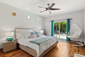 4 bedrooms, iron/ironing board, WiFi, bed sheets