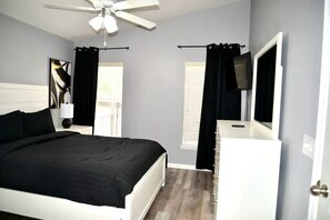 5 Schlafzimmer, Bügeleisen/Bügelbrett, WLAN, Bettwäsche