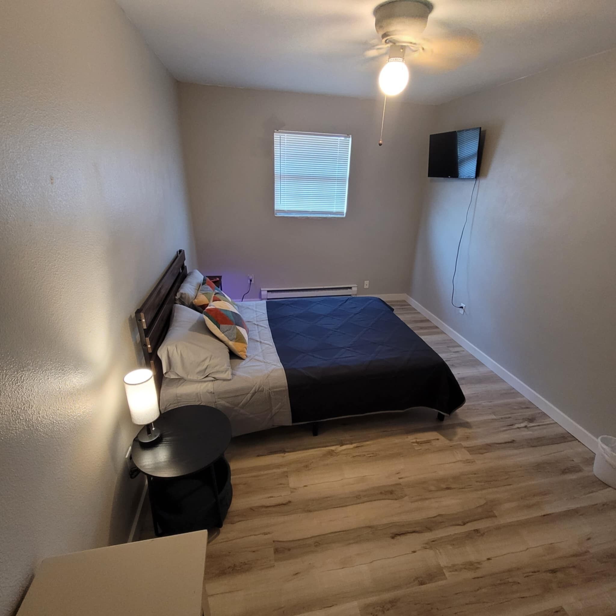 3 habitaciones, wifi gratis y ropa de cama 