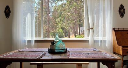 Sequoia: Pine View Trailer-Featured on HGTV!