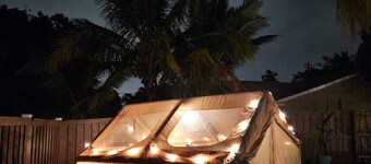 Oasis! Has Great Reviews! Heated Pool, Bocce Court, Close to It All!