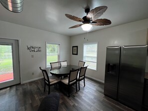 Dining - Historic Charm on the Lake Stay by a 475 Year-Old Oak with Private Dock BoatRamp (Chapin)
