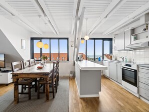 Fridge, oven, dishwasher, highchair