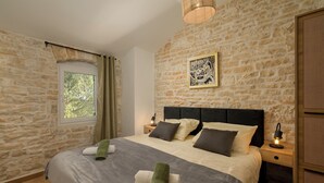 3 bedrooms, internet