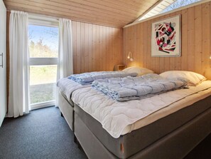 4 bedrooms, Internet