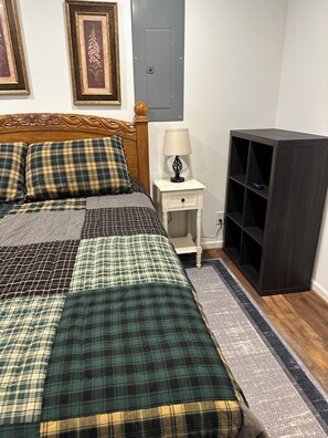 1 bedroom, iron/ironing board, WiFi, bed sheets