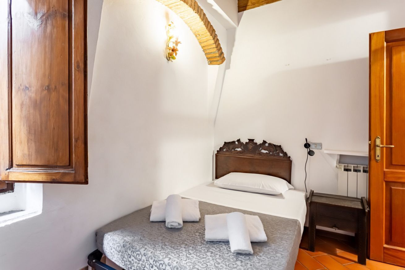 3 slaapkamers, een strijkplank/strijkijzer, wifi, beddengoed