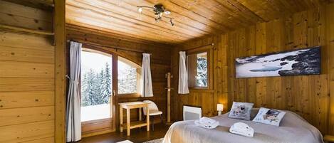 5 室のベッドルーム、WiFi