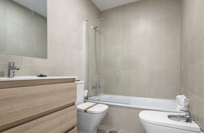 Shower, hair dryer, towels - Homity Exclusive Moii-na-3-p2-1d (Motril)