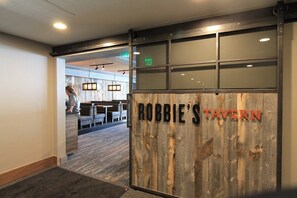 Lobby - Luxury Ski-in, Ski-out, 1-bedroom condo in fabulous Breckenridge w/ Free Parking (Breckenridge)