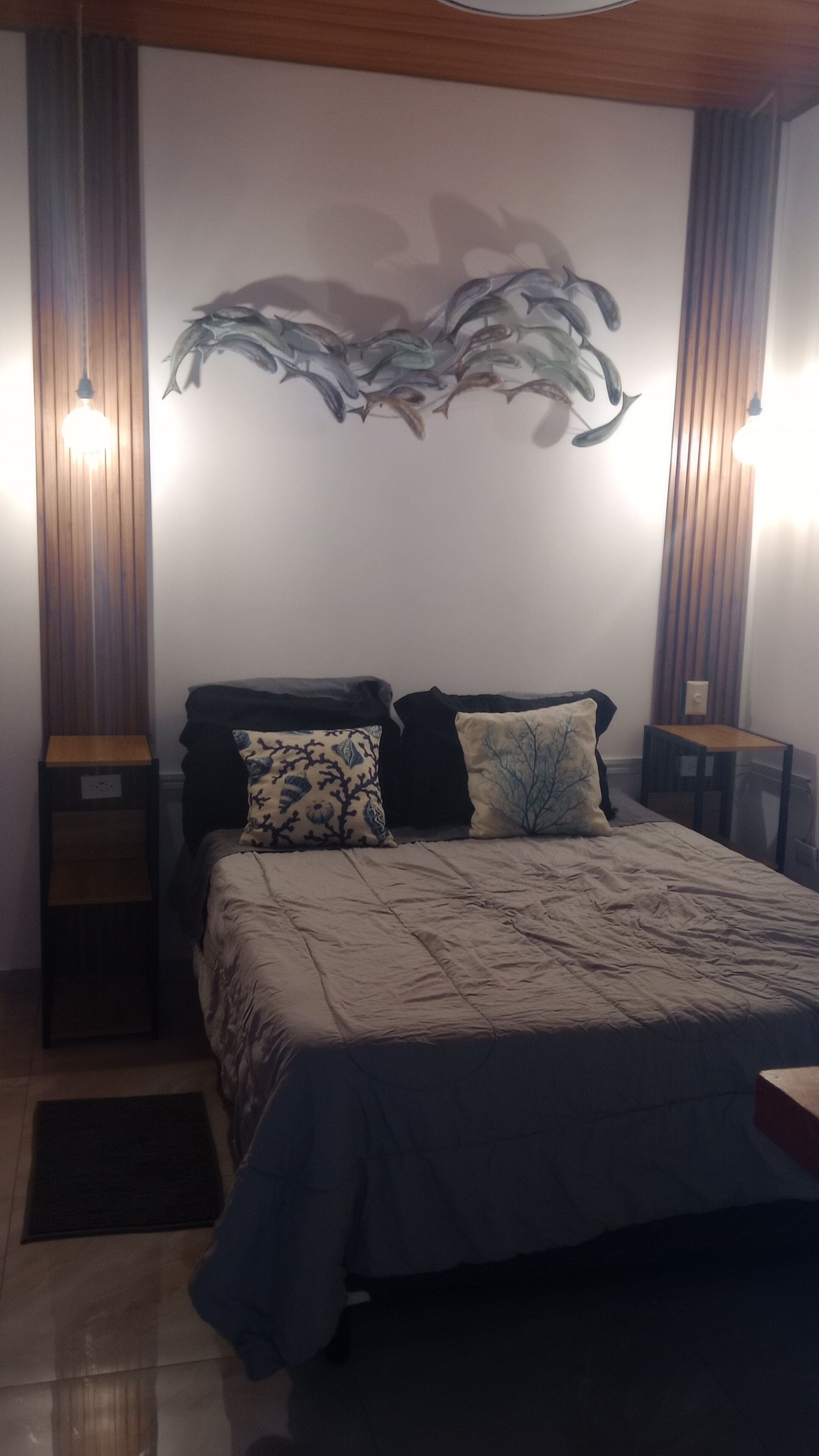 Căn hộ tiện nghi đơn giản, 1 giường cỡ king, cạnh bãi biển | 1 phòng ngủ, minibar, trang trí khác biệt 