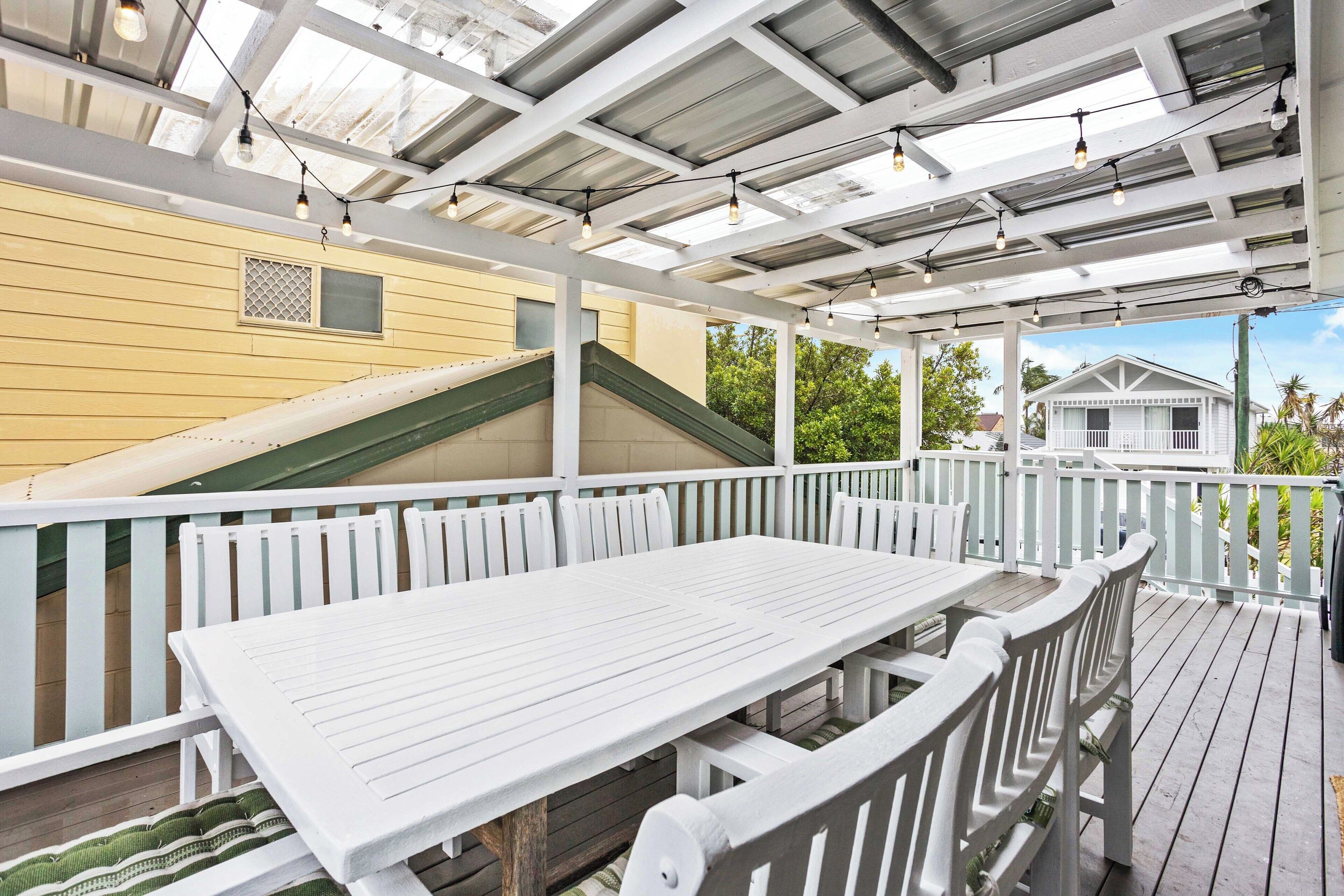 House, 3 Bedrooms | Balcony