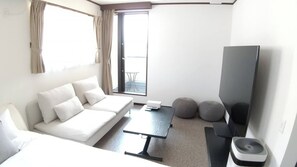 1 غرفة نوم ومكتب وواي فاي مجانًا وملاءات أسرّة