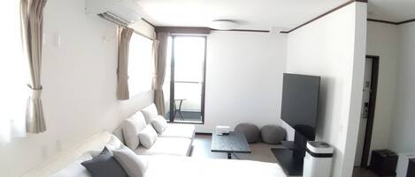 1 多间卧室、办公桌、免费 WiFi、床单